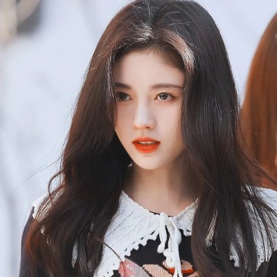 艳后春情海报